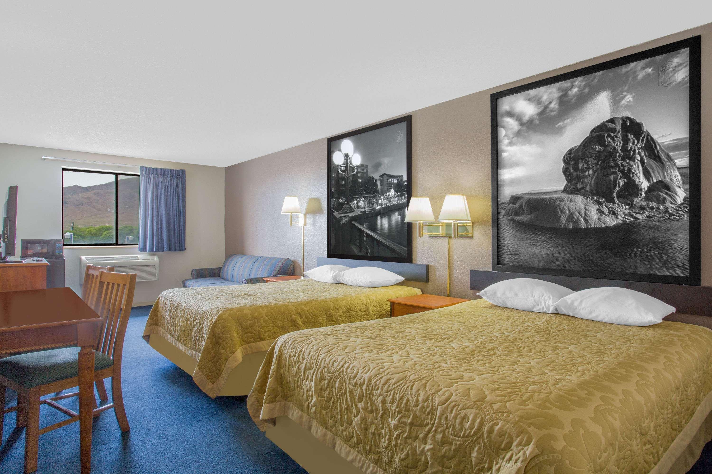 Super 8 By Wyndham Winnemucca Nv Esterno foto